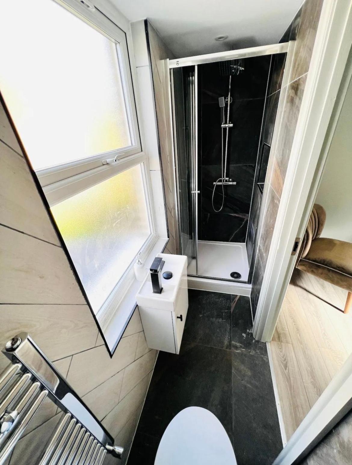 London 43 Ensuite Room Look Like Hotel Top Locations Екстериор снимка