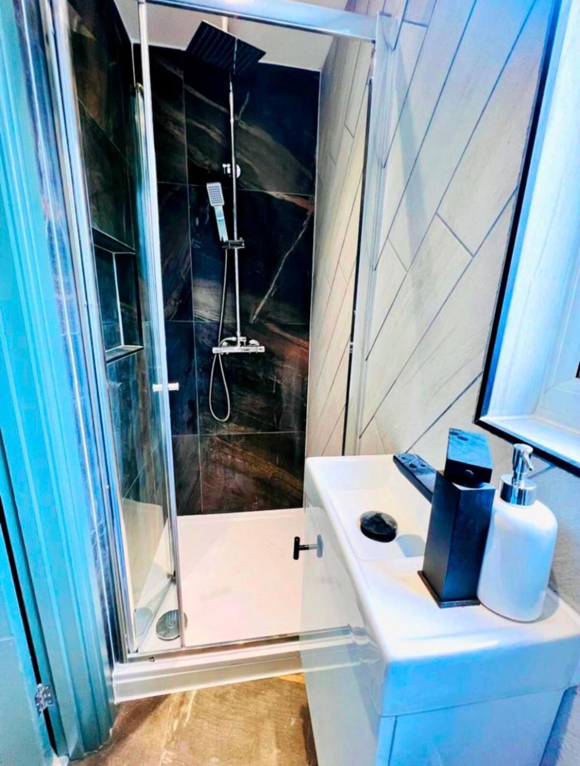 London 43 Ensuite Room Look Like Hotel Top Locations Екстериор снимка